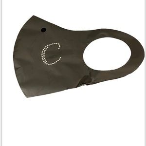 New Women Letter Diamonds Face
Mask with
Rhinestone Letter C New in Package